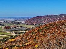 Discovering the Scenic Beauty of the Gatineau Hills